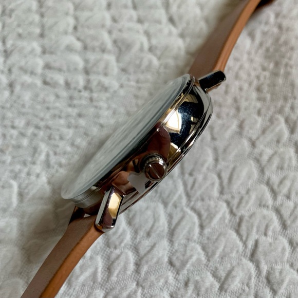 NWT Komono The Walther Camel Unisex Watch Leather Strap - Picture 9 of 9